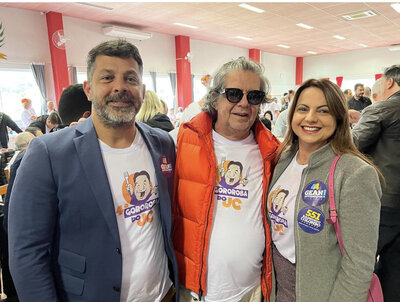 8BE0C354-9987-42B6-8605-DF44D86F6CED